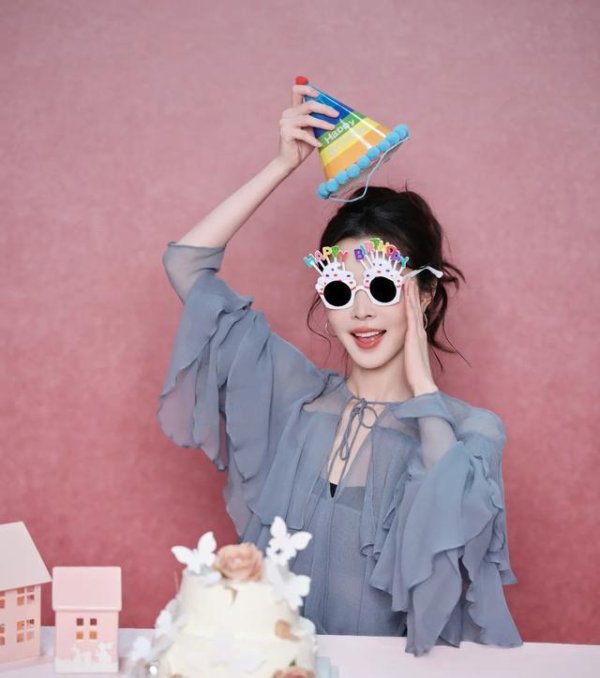 永信证券 宋轶36岁庆生照释出！这状态说是26岁我都信！